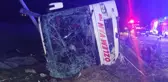 Van'da can pazarı! Yolcu otobüsü devrildi
