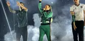 Kocaelispor'un şampiyonluk kutlamalarına ünlü akını! Taraftarlar doyasıya eğlendi
