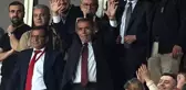 Fenerbahçeli efsane Galatasaray'ın şampiyonluğunu kutladı! Özbek ayakta alkışladı