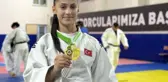 İsrailli rakibini yenen Fatma Zehra, madalyasını Filistin'e adadı