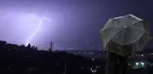 İstanbul için uyarı üstüne uyarı! Kuvvetli yağış ve elektrik fırtınası geliyor