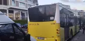 Üsküdar'da Arızalı Otobüs Yola Yağ Döktü, 3 Trafik Kazası Meydana Geldi