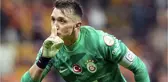 Galatasaray'ın Efsanesi Muslera, 19 kupayla tarihe geçti