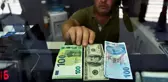 Dolar/TL haftaya hareketli başlarken Sterlin yeni rekor kırdı