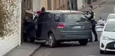 Polis, kendisini araçla duvara sıkıştıran kişiyi öldürdü