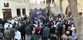 Şanlıurfa'da bayram coşkusu: Bayramlaşma törenine çok sayıda kişi katıldı