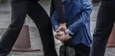 Sivas'ta casusluk suçundan aranan şahıs kıskıvrak yakalandı