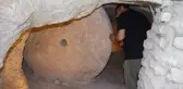 Dededen miras kalan konağın altından 2 bin yıllık yer altı şehri çıktı