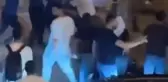Hatalı park uyarısı yapılan sürücü ve yakınları polise saldırdı