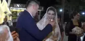 Düğün pastası 60 kişiyi hastanelik etti