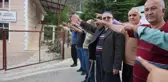 Muhtar 8 yıl boyunca köylüyü kandırdı, gerçek seçimi kaybedince ortaya çıktı