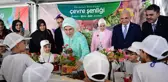 Emine Erdoğan Çevre Şenliği'ne katıldı, çocuklarla teraryum yaptı