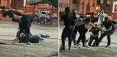 Parkta birbirlerine tekme ve yumruklarla saldırdılar