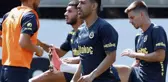 Fenerbahçe yıldız futbolcunun sözleşmesini feshetti! İşte yeni takımı