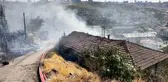 Ankara'da ağaçlık alanda çıkan yangın gecekondulara sıçradı