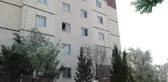 Eve ekmek getiren annesine bakarken 4'üncü kattan düştü