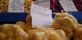 Fiyatı 2 kat arttı, pazarcılar isyan etti: Artık düğünlerde takacağız