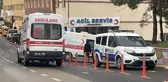 Kendisini bıçakla yaralayan oğlunu tüfekle katletti