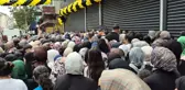 Mağaza açılışında 'indirim' izdihamı: Kepenkler yumruklandı, vatandaşlar ezilme tehlikesi geçirdi