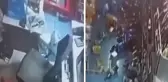 Balıkesir'deki deprem market kamerasında!