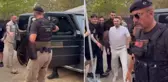 Ünlü rapçi Blok3 koruma ordusuyla konser alanına girdi