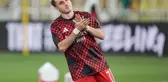 Kerem Aktürkoğlu'ndan Fenerbahçe taraftarına alkışlı yanıt