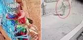 Palyaço kıyafeti giyip bıçakla çocukları kovaladı