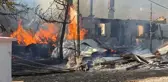 Öfkeli damat koca bir mahalleyi yaktı