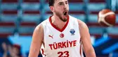 12 Dev Adam, Polonya'yı farklı geçerek yarı finale yükseldi