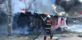 Sakarya'da İki Grup Arasında Kavga: 4 Ev Alev Alev, 2 Çocuk Yaralı
