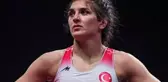 Milli güreşçimiz Nesrin Baş, Dünya ikincisi