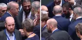 BM zirvesinde tarihi görüntüler! Şara ile Erdoğan'dan ayaküstü sohbet