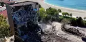 İstanbul'un ikonik oteli yıkıldı! Ünlü siyasetçi burada evlenmişti