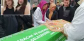 Kamyonetin çarptığı 2 kız çocuğu hayatını kaybetti! Cenazede gözyaşları sel oldu
