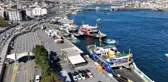 Sirkeci'de feribot iskeleye çarptı