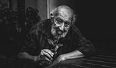 Ara Güler 93. yaş gününde Galata Kulesinde anılıyor