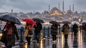 Meteoroloji ve AKOM uyardı! Sağanak geliyor, sıcaklıklar 10 dereceden fazla düşecek
