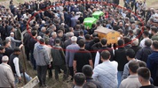 4 tabut yan yana! Biri 3 aylık bebeğini, diğeri doğmamış evladını geride bıraktı