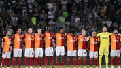 Okan Buruk gözünün yaşına bakmadı! Son maçta ıslıklanan yıldızı Barcelona karşısında yedek bıraktı