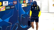 Fenerbahçe'de gecenin en üzücü karesi! Başını yerden kaldıramadı