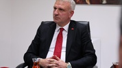 Azerbaycanlı gazeteciden Oktay Saral için hadsiz çıkış! Tepkiler çığ gibi büyüdü