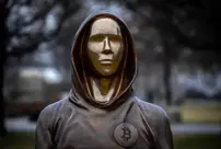 Gerçek Satoshi Nakamoto ortaya çıktı mı? Bitcoin dünyasında yeni iddia. 

На русском языке это будет:

Появился ли настоящий Сатоши Накамото? Новое утверждение в мире Биткойна.