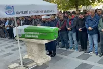 The 17-year-old İpek, who fell from the 9th floor, was laid to rest.