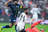 The red card incident that lifted Beşiktaş.