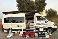 A fake doctor has set up an illegal and mobile aesthetic center in Antalya using a VIP vehicle.