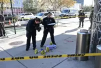 Stabbing attack in New York: 2 dead, 1 injured.