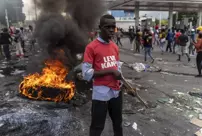 Clashes broke out between gang members and police in Haiti: 28 dead.