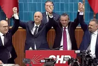 İzmir Deputy Ümit Özlale, who resigned from the İYİ Party, has joined the CHP.