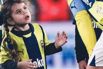 Dzeko's little daughter's glance at her father's wound overshadowed the match.