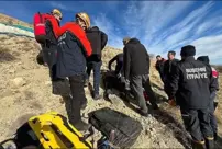 A paraglider crashed to the ground from a height of 20 meters in Sivas.